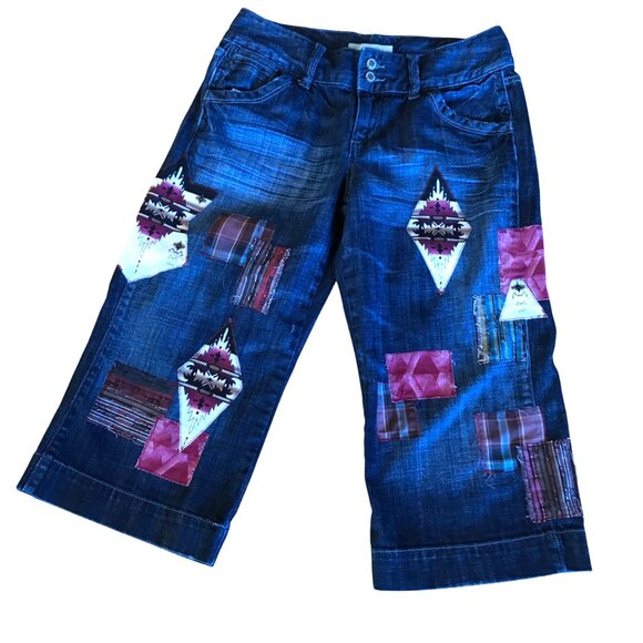 Upcycled Maurice’s Southwest Aztec Patchwork Denim Capris, Western Gauchos, 7-8 - Picture 1 of 11